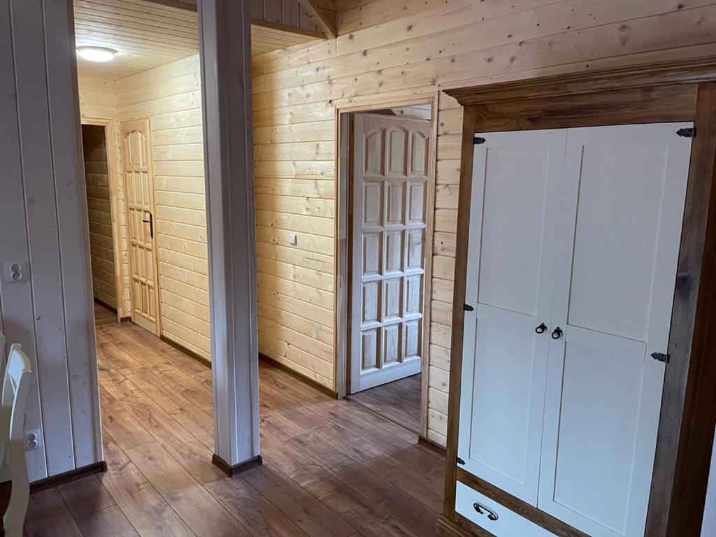 Restauracja I Noclegi Izba Rybacka W Krainie Wygaslych Wulkanow Podgorki Extérieur photo